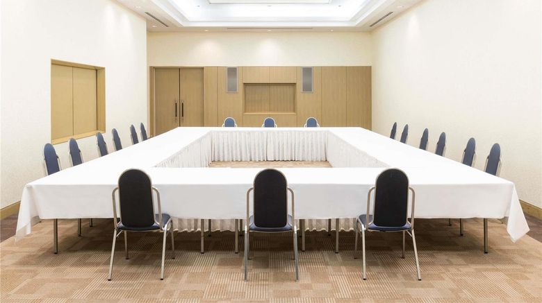 <b>Grand Mercure Sapporo Odori Park Meeting</b>. Images powered by <a href="https://iceportal.shijigroup.com/" title="IcePortal" target="_blank">IcePortal</a>.