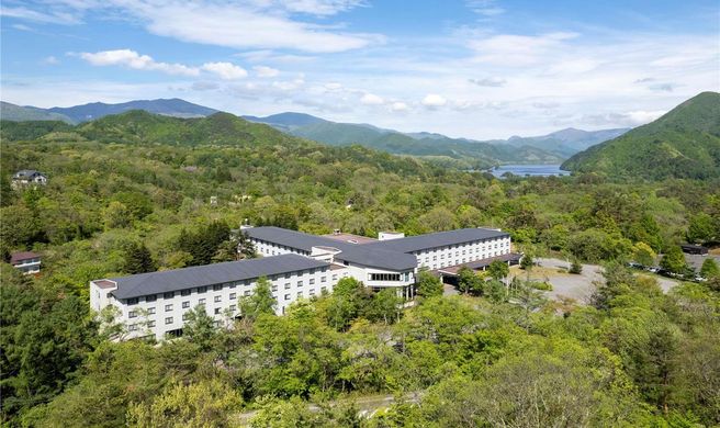 Mercure Urabandai Resort & Spa Exterior