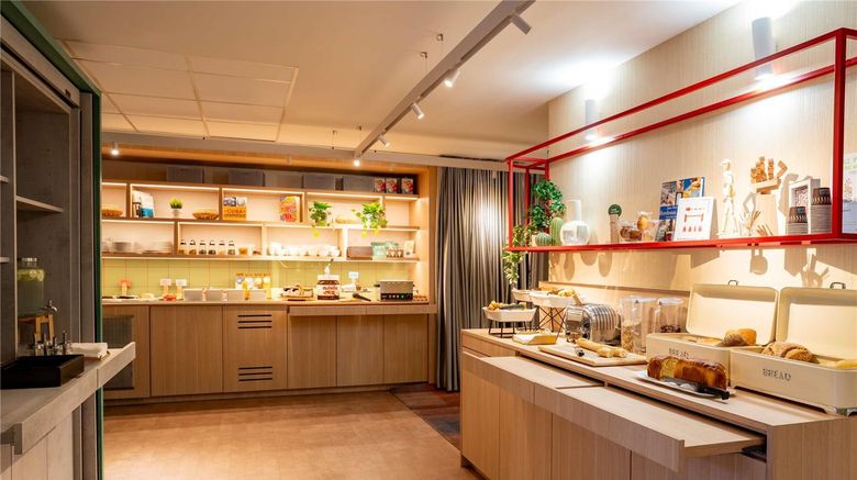 <b>Ibis Styles Bordeaux Centre Gare Restaurant</b>. Images powered by <a href="https://iceportal.shijigroup.com/" title="IcePortal" target="_blank">IcePortal</a>.