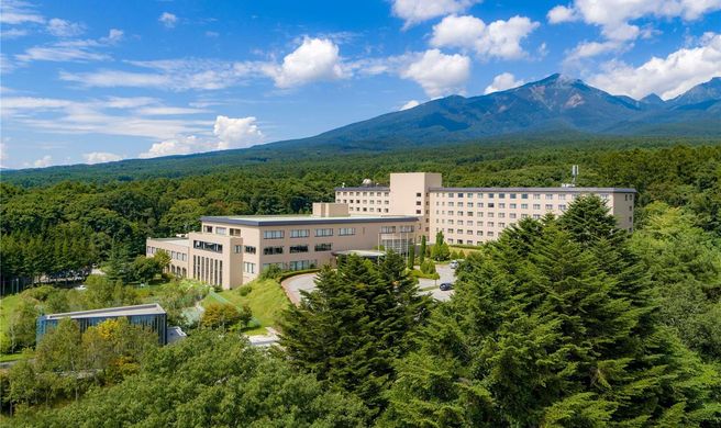 Grand Mercure Yatsugatake Resort & Spa Exterior