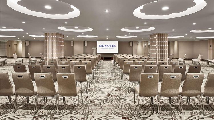 Novotel Singapore on Kitchener Road Meeting