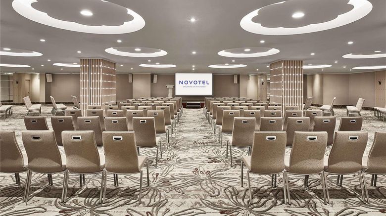 <b>Novotel Singapore on Kitchener Road Meeting</b>. Images powered by <a href="https://iceportal.shijigroup.com/" title="IcePortal" target="_blank">IcePortal</a>.