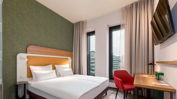 Mercure Zurich City Exterior