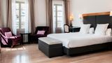 <b>Mercure Maintenon Room</b>. Images powered by <a href="https://iceportal.shijigroup.com/" title="IcePortal" target="_blank">IcePortal</a>.