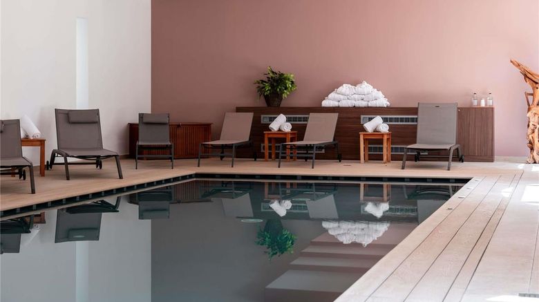 <b>Mercure Maintenon Exterior</b>. Images powered by <a href="https://iceportal.shijigroup.com/" title="IcePortal" target="_blank">IcePortal</a>.