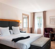 Mercure Maintenon Room
