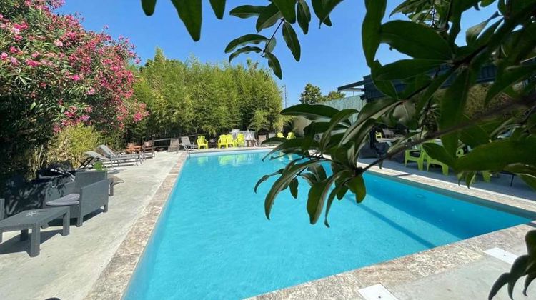 Logis Nimotel Pool