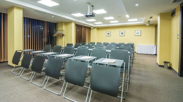 <b>Best Western Plus Olives City Hotel Meeting</b>. Images powered by <a href="https://iceportal.shijigroup.com/" title="IcePortal" target="_blank">IcePortal</a>.