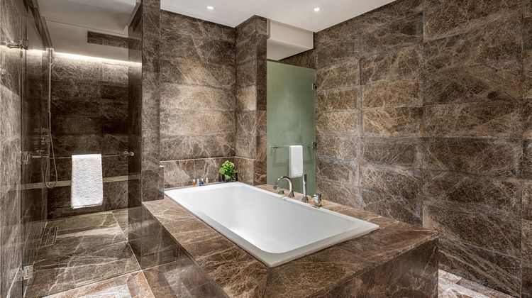 The Hotel Galleria, Curio Coll by Hilton Room