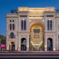 The Hotel Galleria, Curio Coll by Hilton