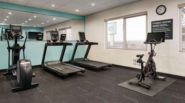 Tru by Hilton Lodi Health