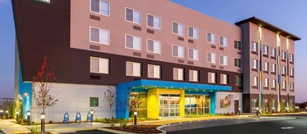 Tru by Hilton Lodi Exterior