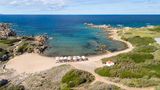 Mangias Santa Teresa, Curio Coll Hilton Beach