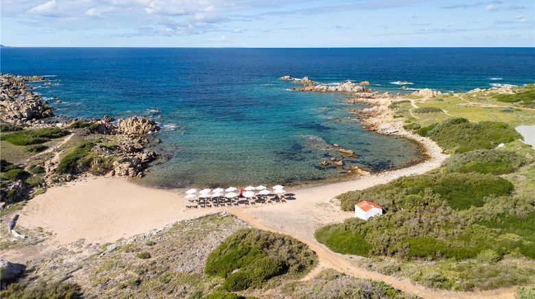 <b>Mangias Santa Teresa, Curio Coll Hilton Beach</b>. Images powered by <a href="https://iceportal.shijigroup.com/" title="IcePortal" target="_blank">IcePortal</a>.