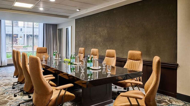 <b>DoubleTree by Hilton Chatsworth Meeting</b>. Images powered by <a href="https://iceportal.shijigroup.com/" title="IcePortal" target="_blank">IcePortal</a>.
