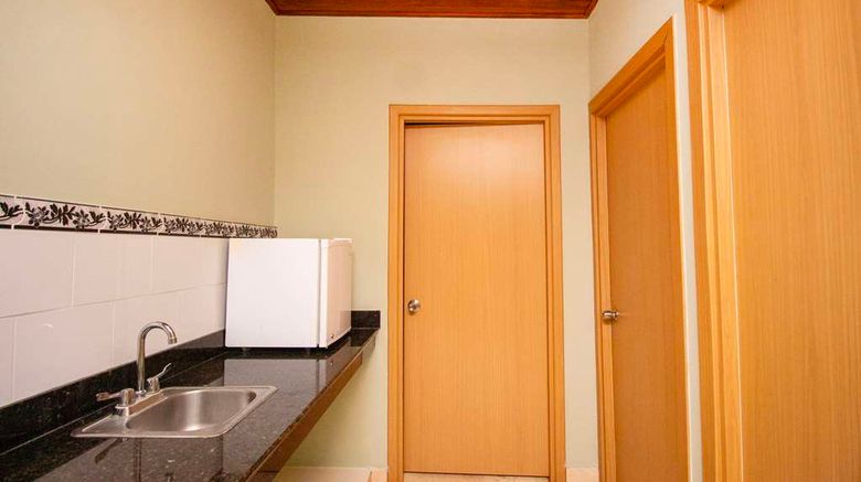 <b>Hotel Los Guayacanes, Radisson Individ Suite</b>. Images powered by <a href="https://iceportal.shijigroup.com/" title="IcePortal" target="_blank">IcePortal</a>.