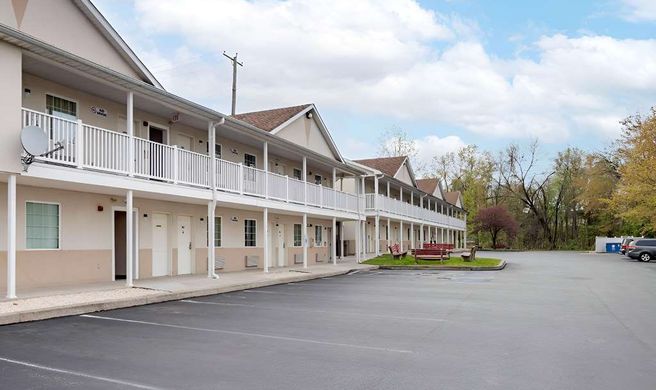 Americas Best Value Inn Gettysburg Exterior