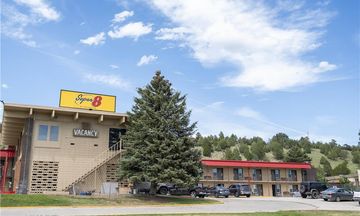 Super 8 by Wyndham Newcastle