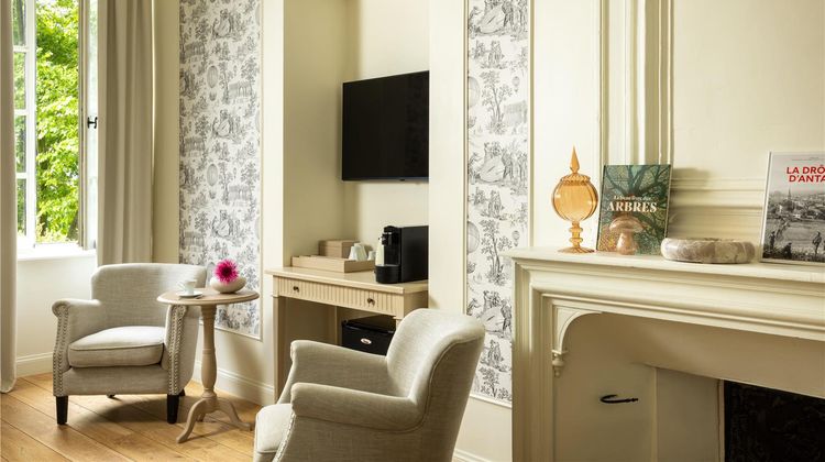 Chateau les Oliviers de Salettes Room