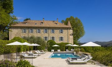 Chateau les Oliviers de Salettes