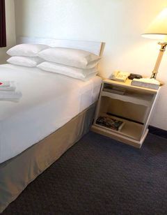 Americas Best Value Inn Elm Creek