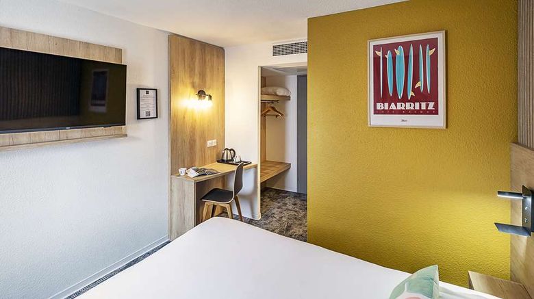 <b>Ostal Pau Universite, Sure Coll by BW Room</b>. Images powered by <a href="https://iceportal.shijigroup.com/" title="IcePortal" target="_blank">IcePortal</a>.