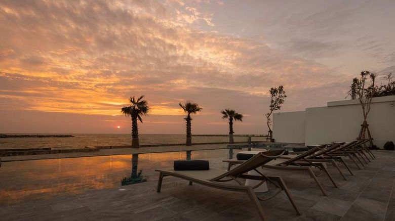 <b>Ibis Hua Hin Pool</b>. Images powered by <a href="https://iceportal.shijigroup.com/" title="IcePortal" target="_blank">IcePortal</a>.
