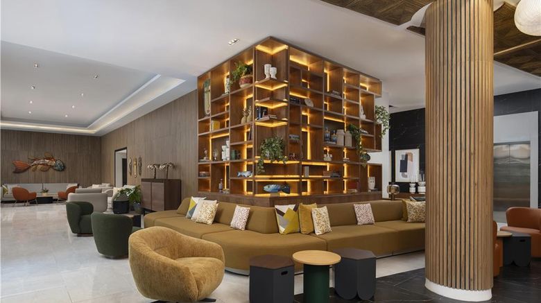 <b>Hyatt Centric Santo Domingo Piantini Lobby</b>. Images powered by <a href="https://iceportal.shijigroup.com/" title="IcePortal" target="_blank">IcePortal</a>.