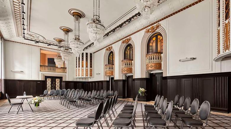 <b>NH Collection Helsinki Grand Hansa Meeting</b>. Images powered by <a href="https://iceportal.shijigroup.com/" title="IcePortal" target="_blank">IcePortal</a>.