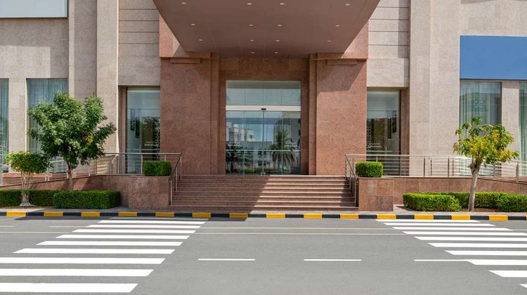 Levatio Suites Muscat, Radisson Individ. Exterior
