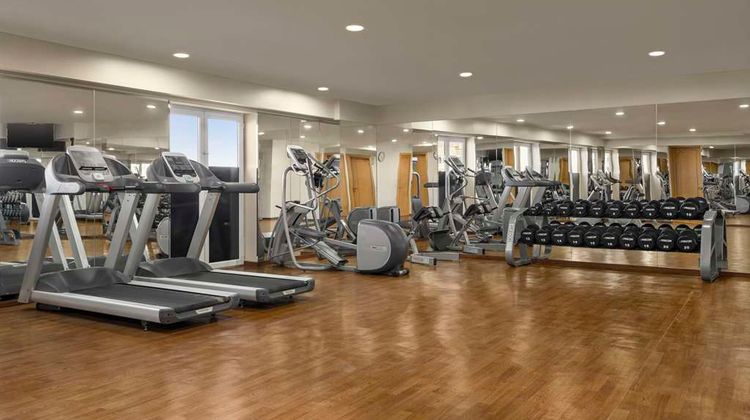 Levatio Suites Muscat, Radisson Individ. Health