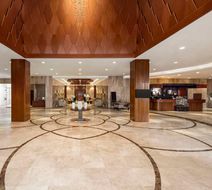Radisson Hotel Muscat Panorama Lobby