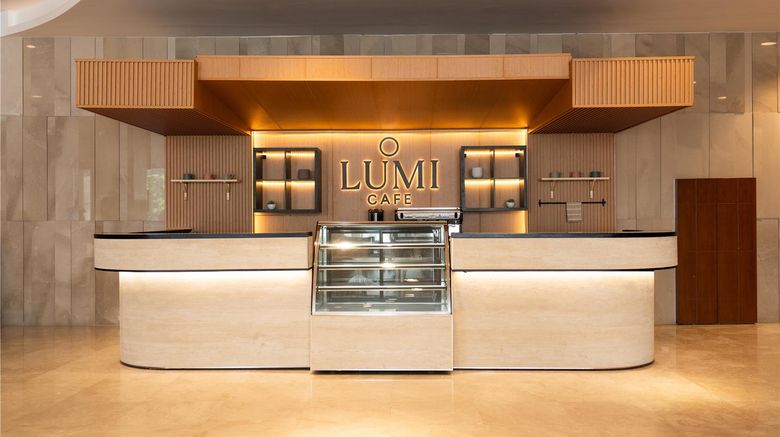 <b>Radisson Hotel Muscat Panorama Restaurant</b>. Images powered by <a href="https://iceportal.shijigroup.com/" title="IcePortal" target="_blank">IcePortal</a>.