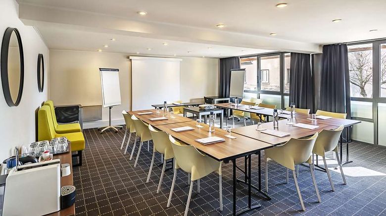 <b>Best Western Hotel Atrium Valence Meeting</b>. Images powered by <a href="https://iceportal.shijigroup.com/" title="IcePortal" target="_blank">IcePortal</a>.