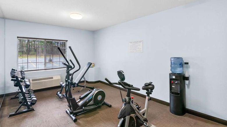 <b>Quality Inn Queensbury Health</b>. Images powered by <a href="https://iceportal.shijigroup.com/" title="IcePortal" target="_blank">IcePortal</a>.