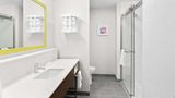 Hampton Inn & Stes Medical District UIC Room