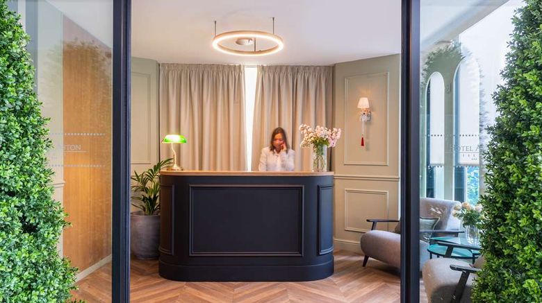 <b>Aston Hotel Lobby</b>. Images powered by <a href="https://iceportal.shijigroup.com/" title="IcePortal" target="_blank">IcePortal</a>.