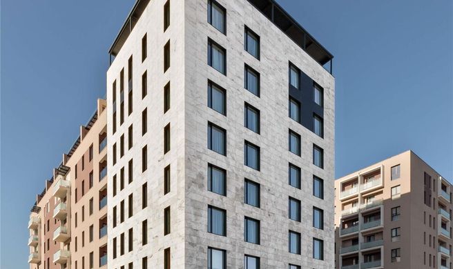 Mercure Tiran Exterior
