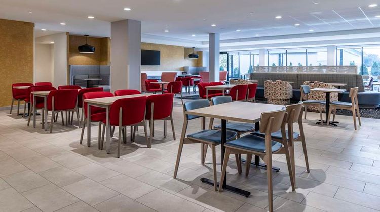 Home2 Suites by Hilton East Haven Lobby