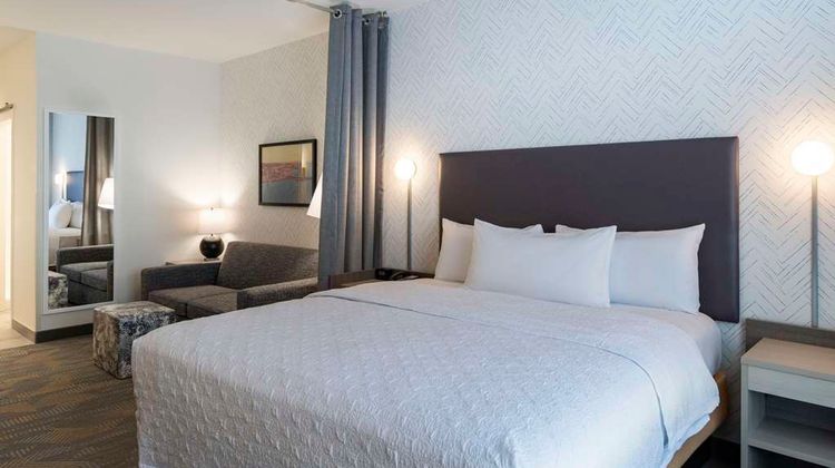 Home2 Suites by Hilton East Haven Room