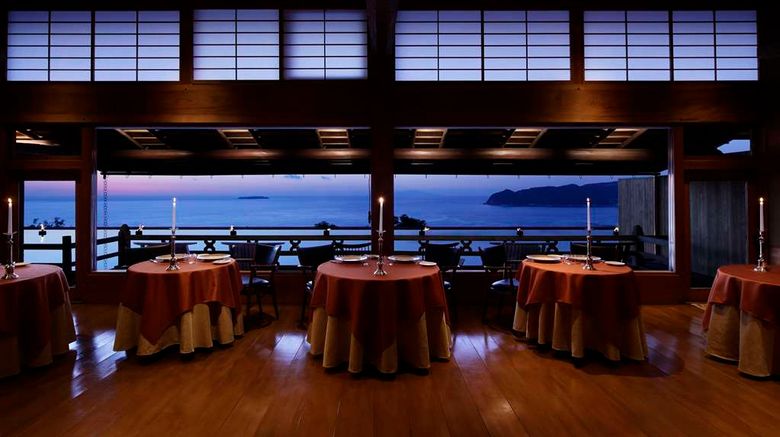 <b>The Hiramatsu Hotels & Resorts Atami Restaurant</b>. Images powered by <a href="https://iceportal.shijigroup.com/" title="IcePortal" target="_blank">IcePortal</a>.