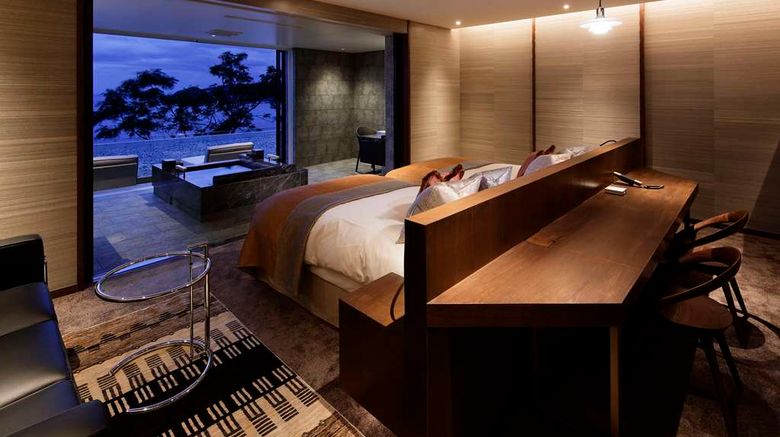 <b>The Hiramatsu Hotels & Resorts Atami Room</b>. Images powered by <a href="https://iceportal.shijigroup.com/" title="IcePortal" target="_blank">IcePortal</a>.