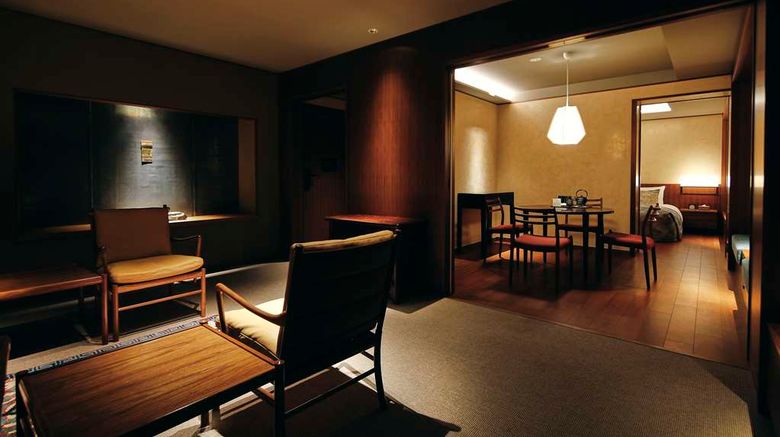 <b>The Hiramatsu Kyoto Suite</b>. Images powered by <a href="https://iceportal.shijigroup.com/" title="IcePortal" target="_blank">IcePortal</a>.