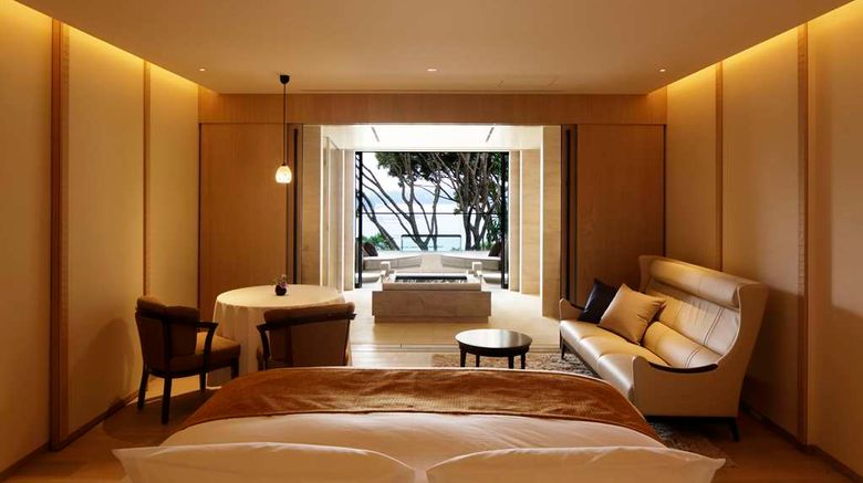 <b>The Hiramatsu Hotel & Resort Kashikojima Room</b>. Images powered by <a href="https://iceportal.shijigroup.com/" title="IcePortal" target="_blank">IcePortal</a>.