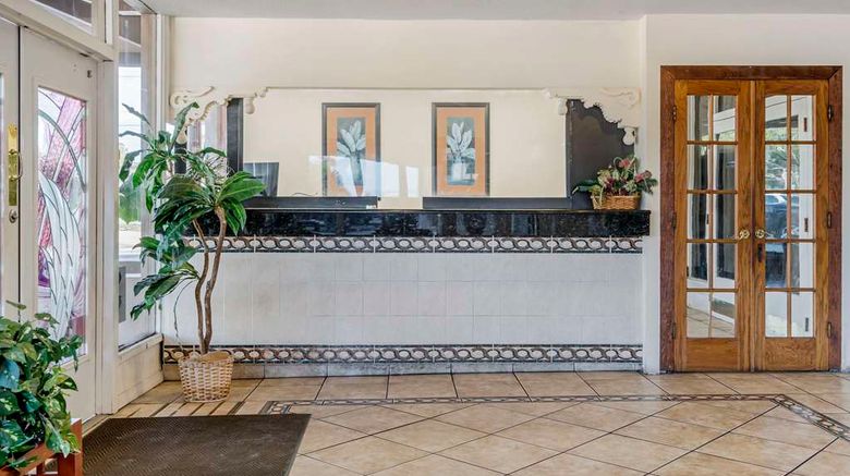 <b>Rodeway Inn Homosassa Lobby</b>. Images powered by <a href="https://iceportal.shijigroup.com/" title="IcePortal" target="_blank">IcePortal</a>.