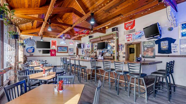 <b>Rodeway Inn Homosassa Restaurant</b>. Images powered by <a href="https://iceportal.shijigroup.com/" title="IcePortal" target="_blank">IcePortal</a>.