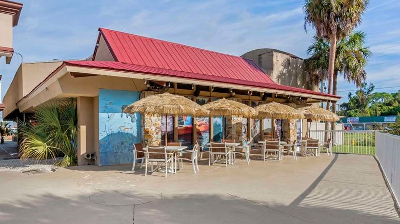 <b>Rodeway Inn Homosassa Exterior</b>. Images powered by <a href="https://iceportal.shijigroup.com/" title="IcePortal" target="_blank">IcePortal</a>.