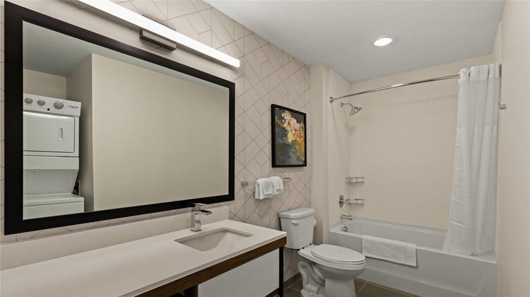 Everhome Suites Atlanta Newnan Room