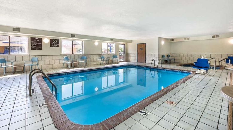 <b>Sleep Inn & Suites Salina I-135 Pool</b>. Images powered by <a href="https://iceportal.shijigroup.com/" title="IcePortal" target="_blank">IcePortal</a>.