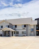 Sleep Inn & Suites Salina I-135